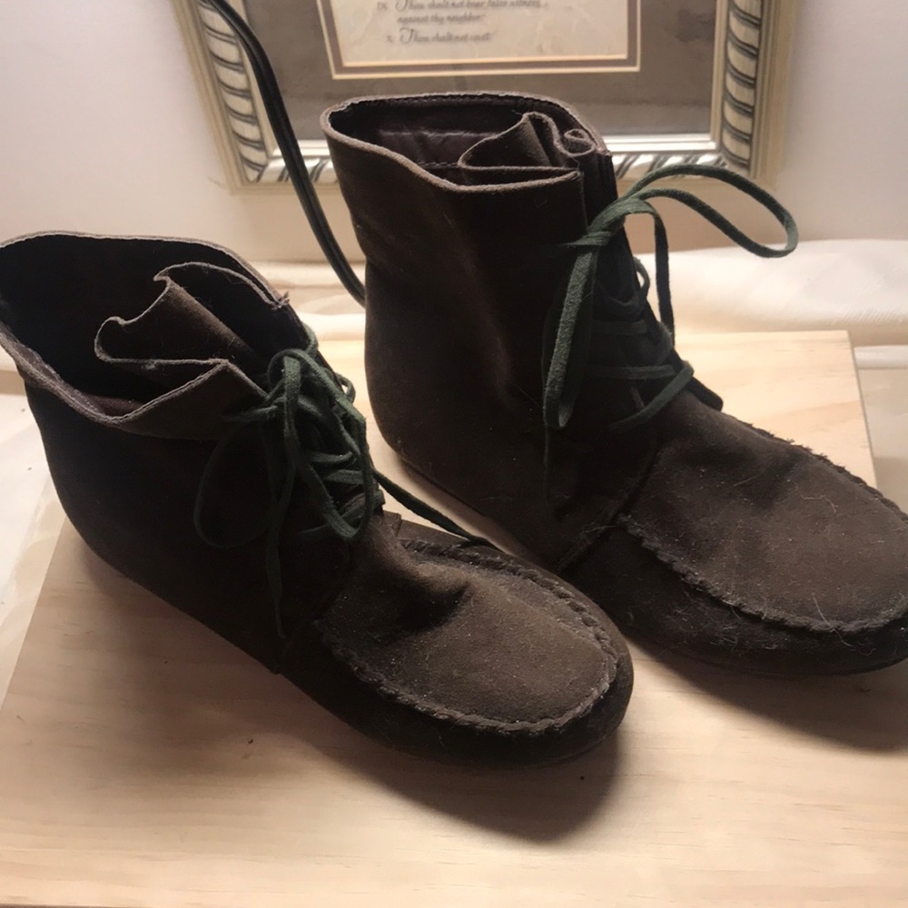 Moccasin booties